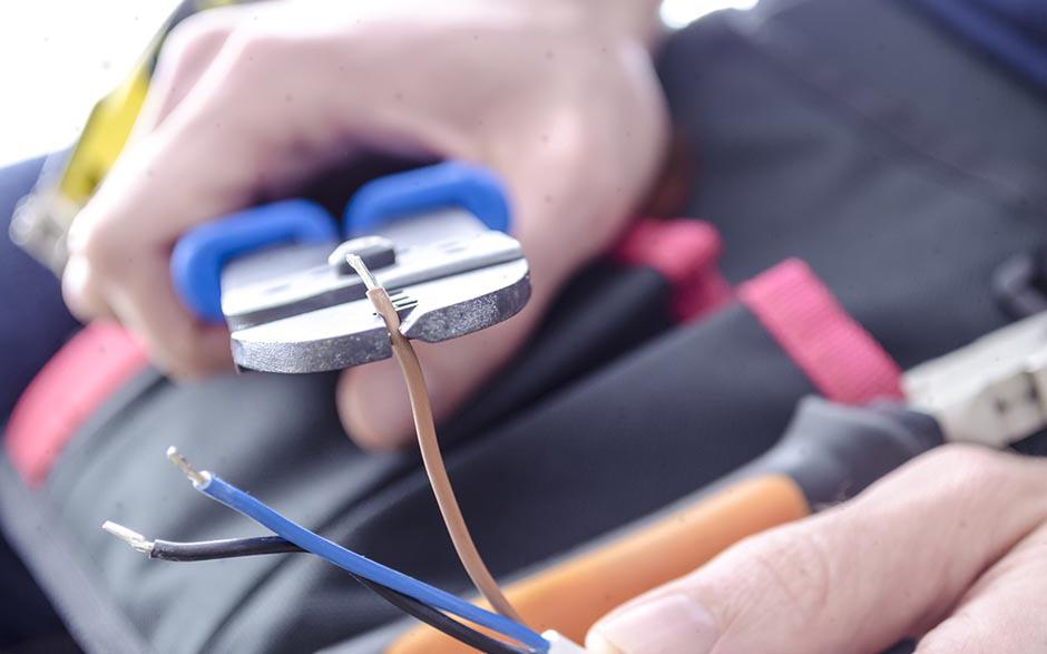 je recherche un électricien Vanves